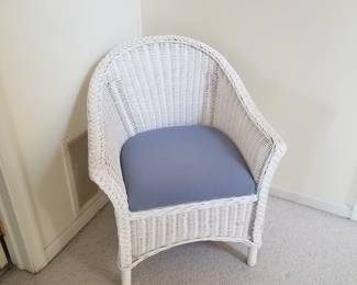 Wicker arm chair
