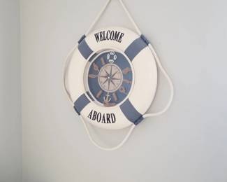 Life preserver clock