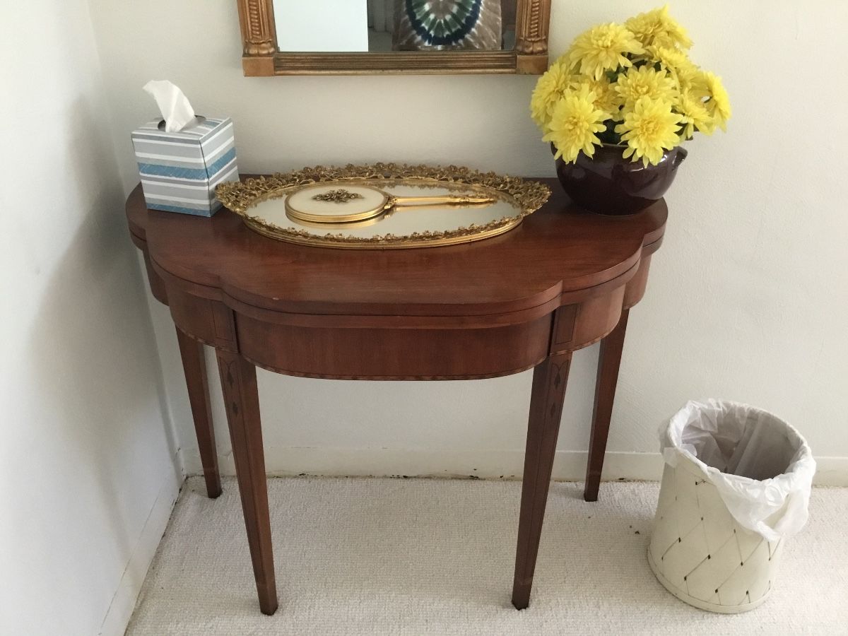 Henkel Harris game table