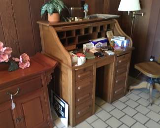 Oak roll top desk