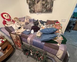 Twin Tempurpedic bed