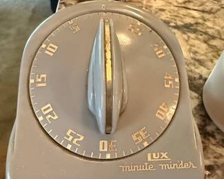 Lux Minute Minder Kitchen Timer