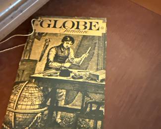 Henredon French country end table 