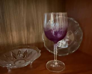 Purple Tinted Crystal Wine Glass with Twisted Stem and Etched Grapes