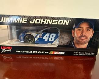 Lionel Racing Jimmie Johnson #48 Lowe's ProServices 2016 SS 1:24 Scale Die-Cast Stock Car - 1 of 873