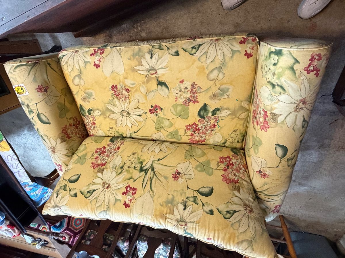 Oversized chair that is also a twin sofa sleeper 