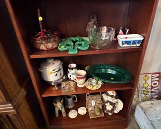 Assortment of home decor including Christmas items 