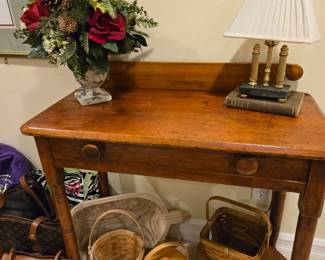 Vintage dressing table