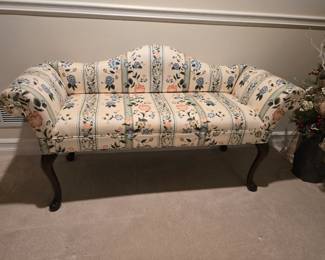 Traditional camel back settee