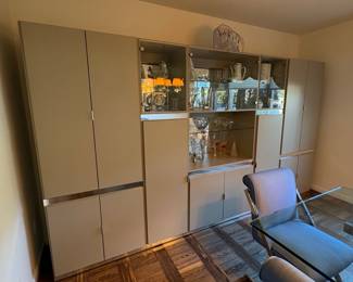 Hollywood Regency Display Cabinet