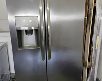 Side by side fridge with ice maker