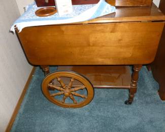 Tea cart