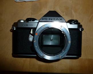Another vintage Pentax 35mm..body only