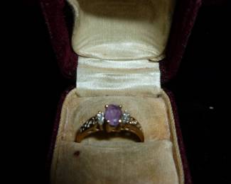 Ladies amethyst & dia. 