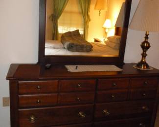 dresser & mirror