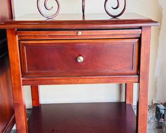 End table with Drawer