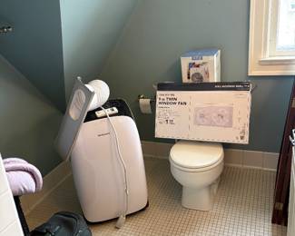 Floor air conditioner...