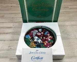 1989 Bing & Grondahl Santa Claus Collection Plate Santa’s Workshop First Edition w Box & COA