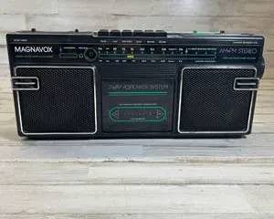 Vintage Magnavox D8060 AM/FM Stereo Radio Cassette Recorder Boombox 2 Way 4 Speaker
