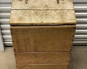  Antique Primitive Hand Hewn Wooden Storage Chest Trunk Farmhouse Wood Box Strap Hinges