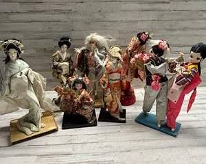 Lot 8 Vintage Japanese Geisha & Kabuki Dolls Silk Kimono Asian Figurines