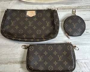 Louis Vuitton Monogram Pochette Accessoires Wallet Pouch & Coin Purse 3pc Set Probably a Replica unverified