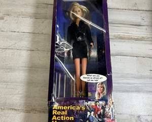 Ann Coulter TalkingPresidents Action Figure Doll Special Edition Boxed
