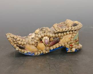 VICTORIAN SHELL ART SEWING/ TRINKET BOX