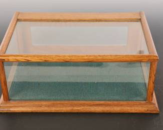 HIGH POINT OAK DISPLAY CASE