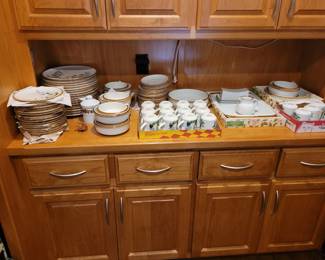 Large Mikasa Set 