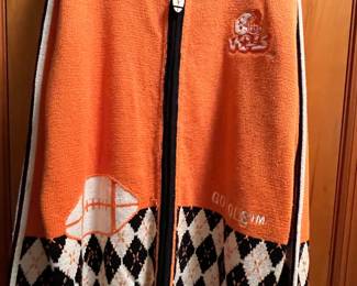 EAGLE'S EYE UT SWEATER