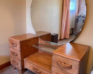 1950'S FOUR PIECE BEDROOM SET
