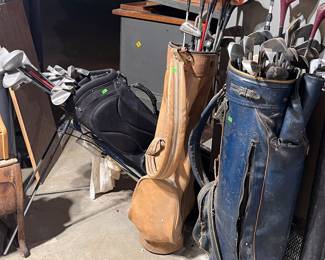 GOLF CLUBS 