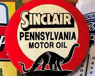 SINCLAIR SIGN W/ DINO