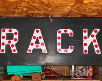27X8 RR TRACKS SIGN W/ CAT EYES