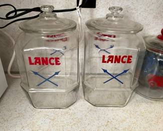 LANCE JARS W/ CROSS ARROWS