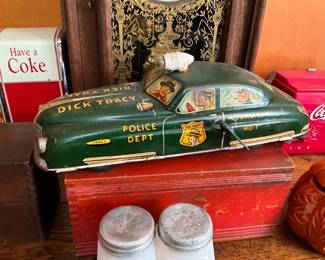 DICK TRACY TIN CAR