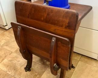 EARLY SCHOOL DESK