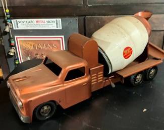 TONKA CEMENT MIXER TRUCK