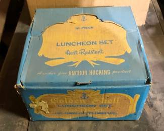 OLD STOCK LUNCHEON SET