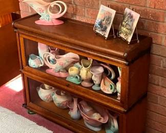 COLLECTION HULL POTTERY