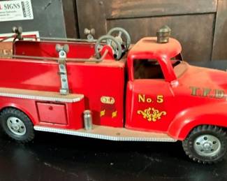 NO. 5 FIRE TRUCK