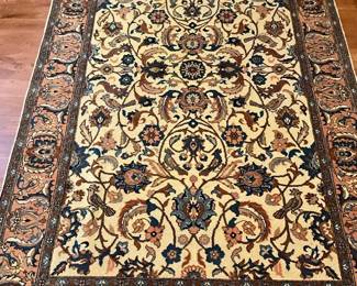Hand Tufted Area Rug 
