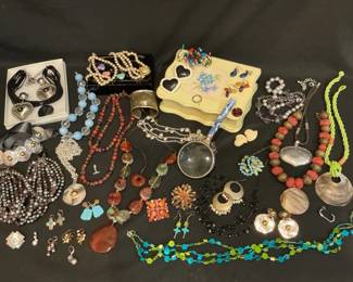 Dress Up with Joan Rivers 