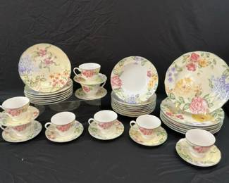 Dining With Westbury Court 