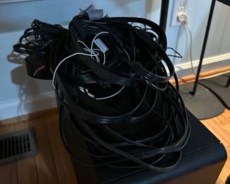 R39 - $150. Bose Acoustimass 10 Series ii. Subwoofer & 5 Cube Speakers.