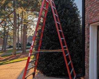 R53- $400. Werner 14' A Frame Ladder. Has been garage kept!