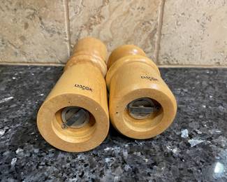 R77 - $30. Dansk Wooden Salt & Pepper Grinders. Excellent Condition. 6 & 8" tall.