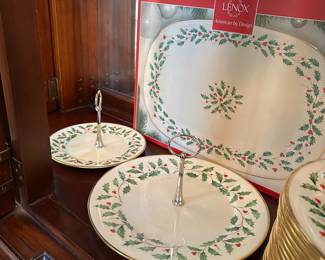 R93 - $950. Lenox Holiday. Dishwasher Safe. Made in the USA. 5 Piece Place settings for 14! + serving pieces.