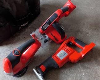 R43 - $25. Black & Decker Fire Storm 3 Pc. Set. NO Batteries.